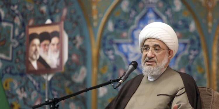 Ayatollah Mohsen Araki Warns Iraqi Government Over ‘Submission’ to US